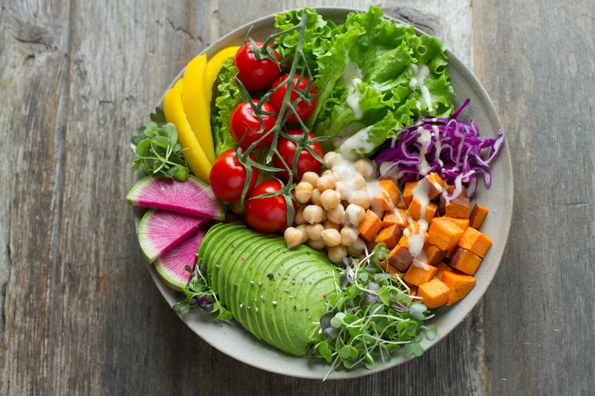 A colorful, balanced salad bowl with fresh vegetables